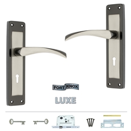 M7E20 - 3 Lever Lockset Nana 8"
